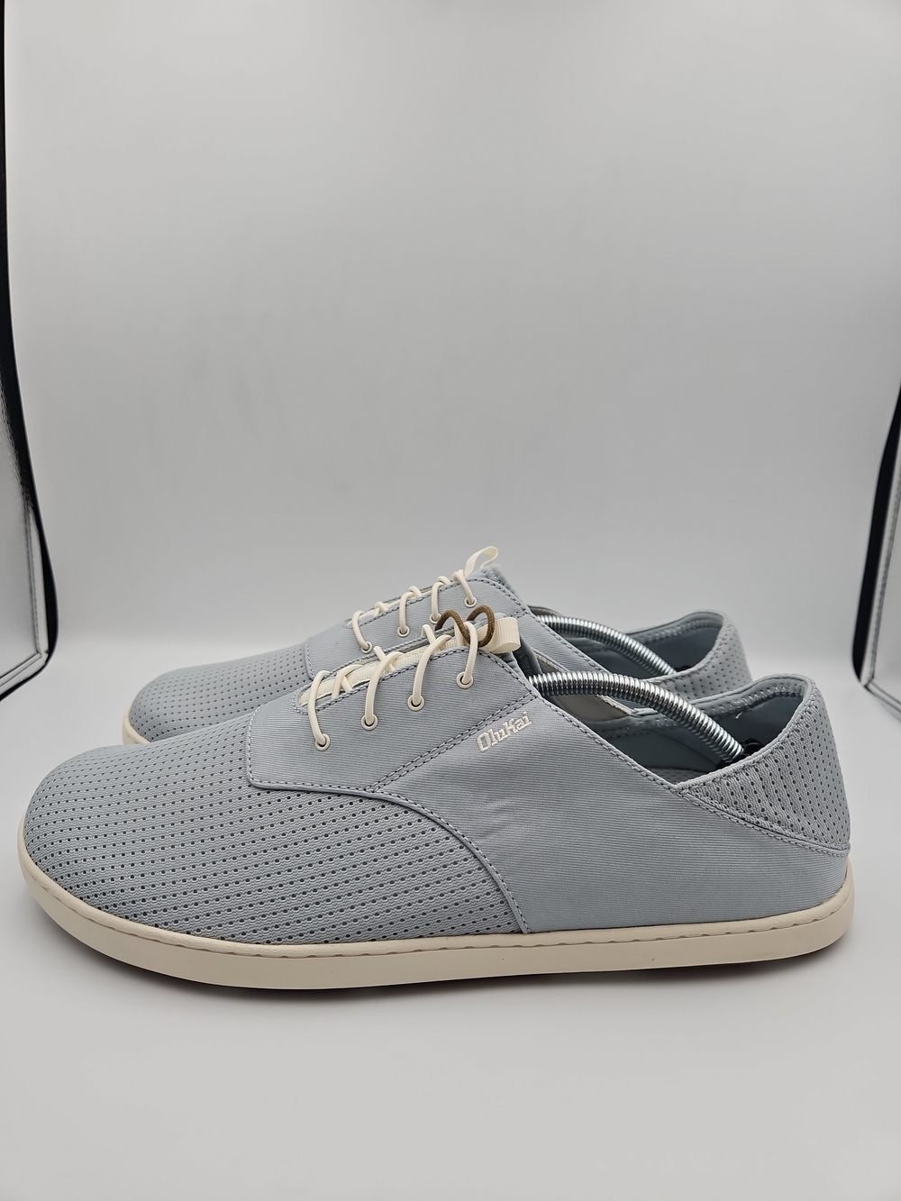 Olukai Men's Light Gray Casual Lace-Up Shoes